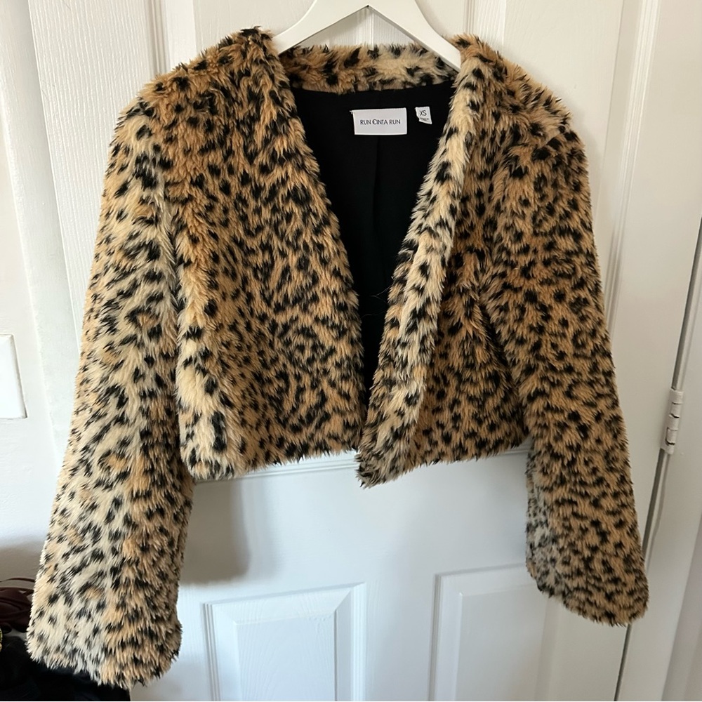 Cheetah Print Cropped Jacket
